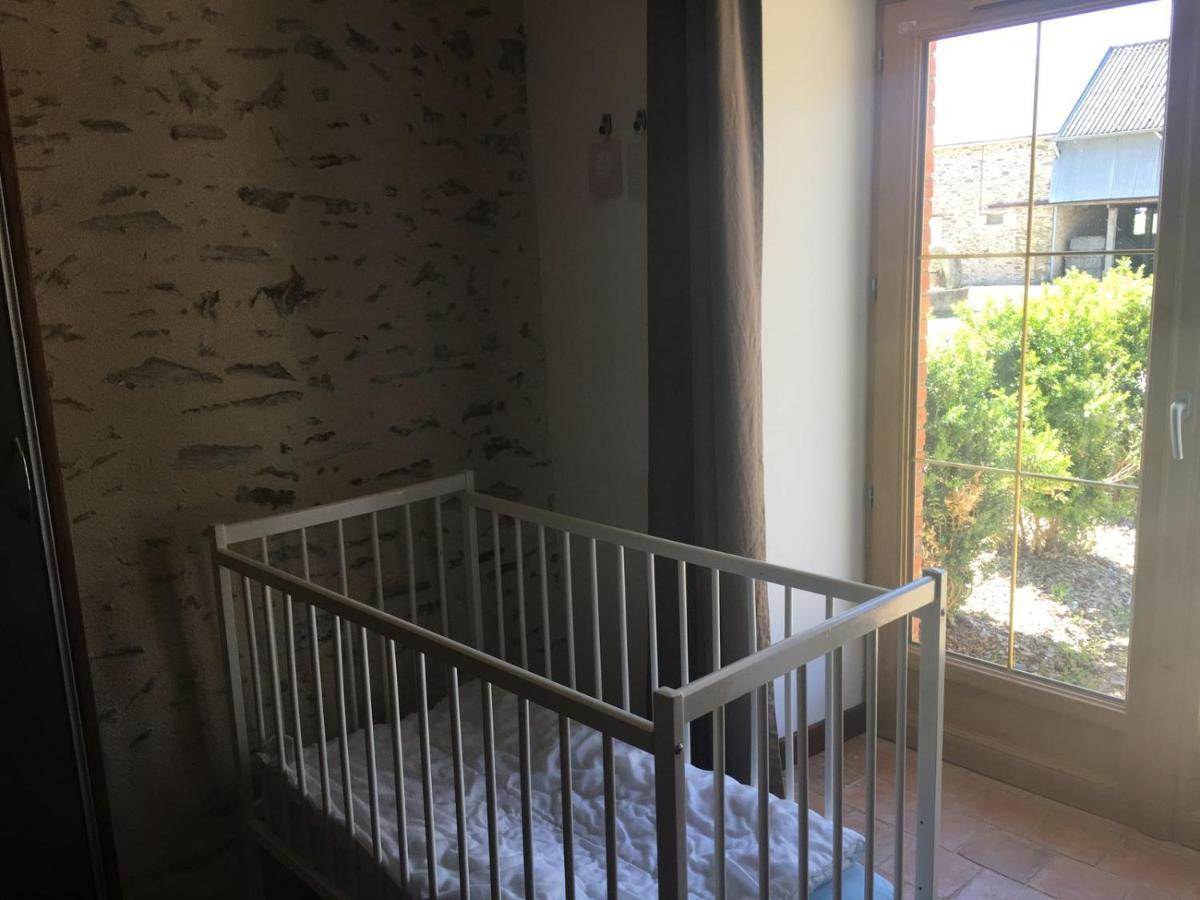 Rouëssé-Vassé Gite A La Ferme מראה חיצוני תמונה